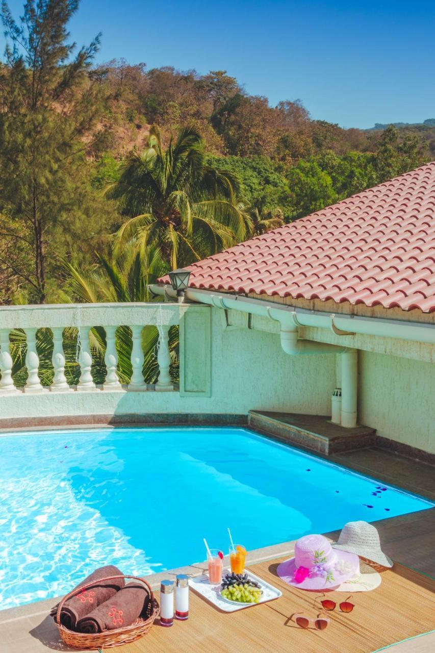 Saffronstays La Casa Maestro, Kashid - Spanish-Style Luxury Villa Near Kashid Beach Exterior foto